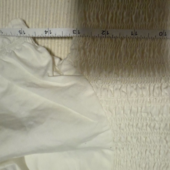 RD Style Cream Puff Sleeve Smocked Crop Blouse - Picture 6 of 7